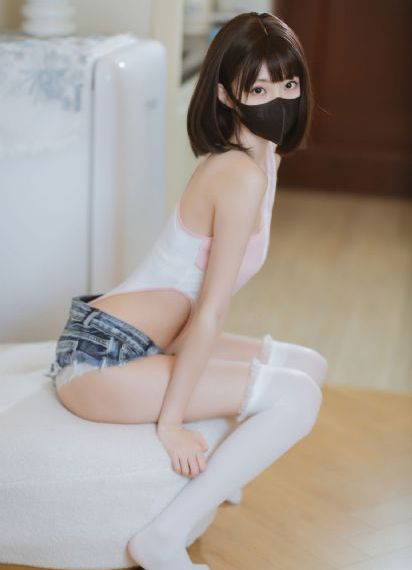 免费黄色视频_青苹果乐园免费高清观看