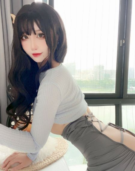 国产后进极品圆润翘臀在后面玩_1080P手机免费观看完整