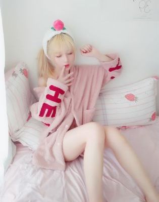 女人让男人添下面的免费视频_DVD超清免费观看