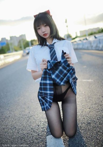 在线观看中文字幕亚洲_加长未删减版在线观看